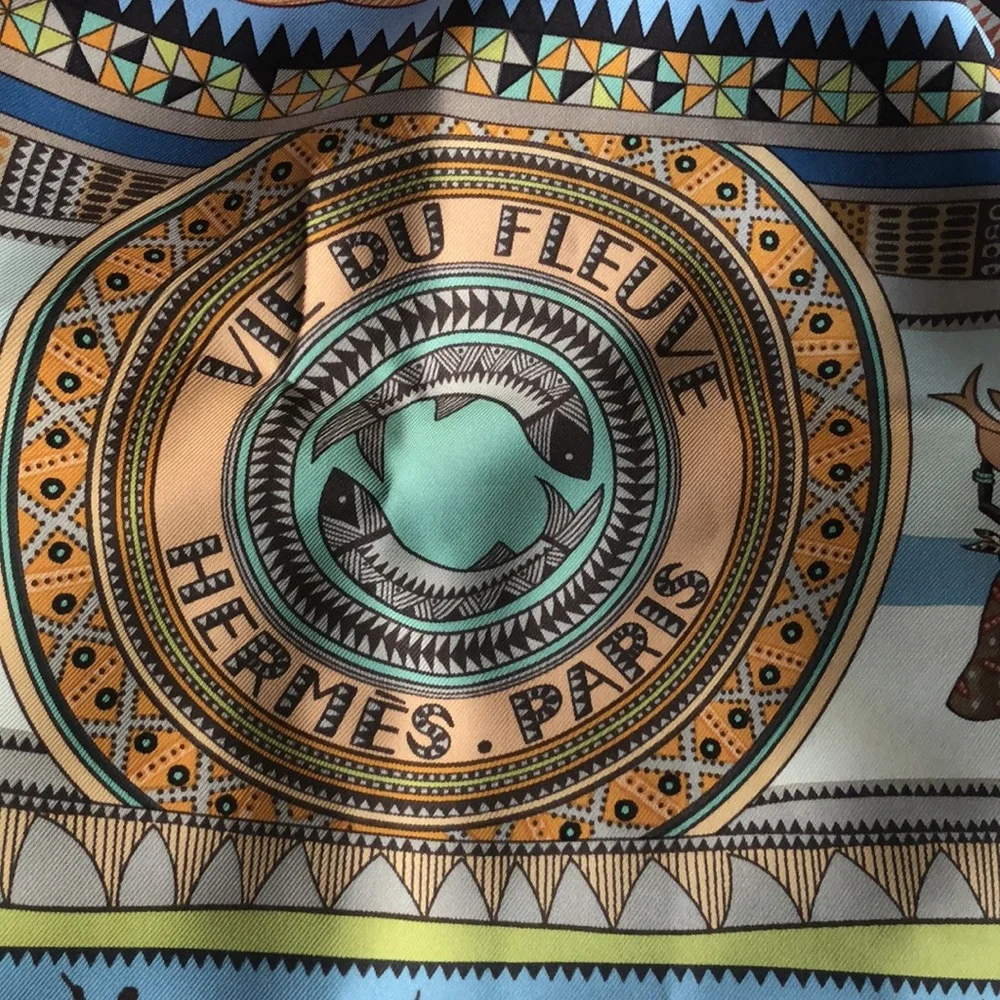 Hermes scarf - Picture 8 of 17